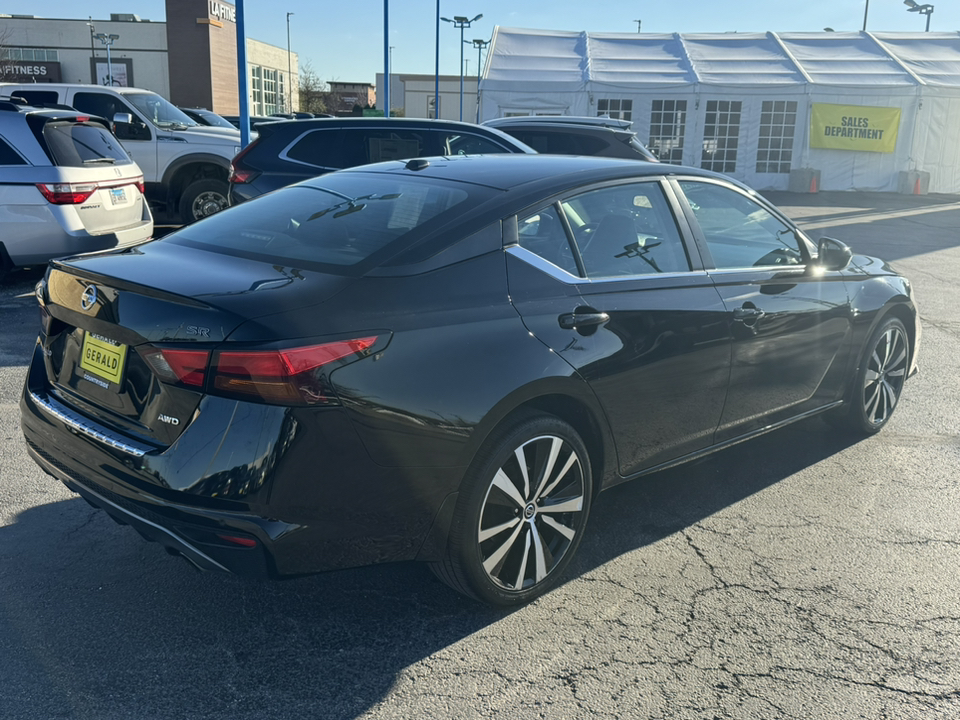 2020 Nissan Altima 2.5 SR 5