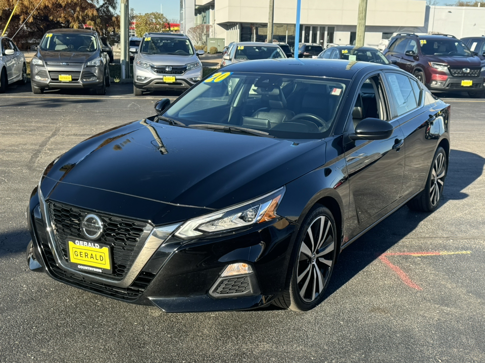 2020 Nissan Altima 2.5 SR 9