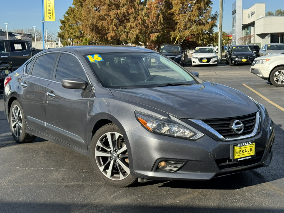 2016 Nissan Altima 2.5 SR 2