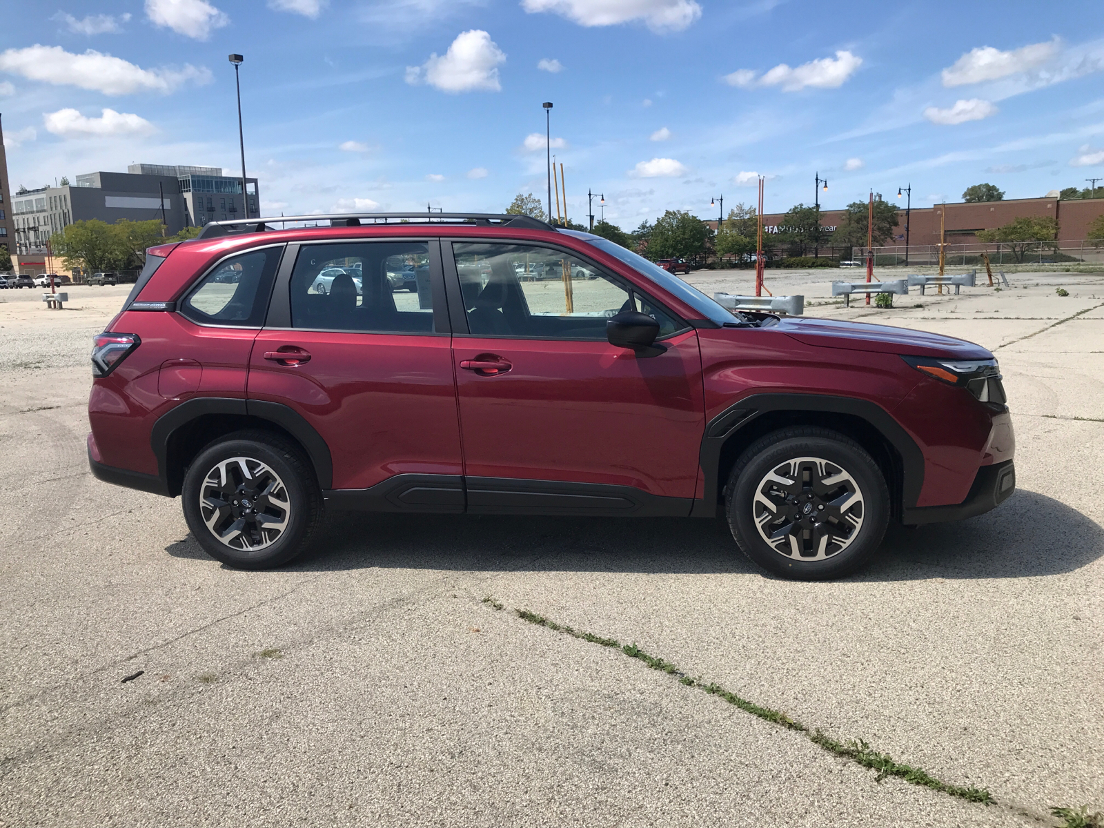 2025 Subaru Forester Base 2