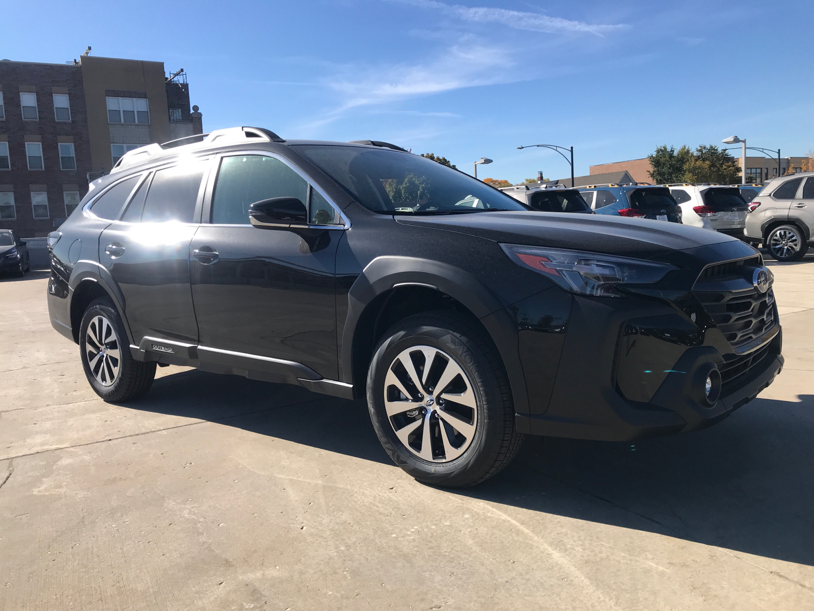 2025 Subaru Outback Premium 1