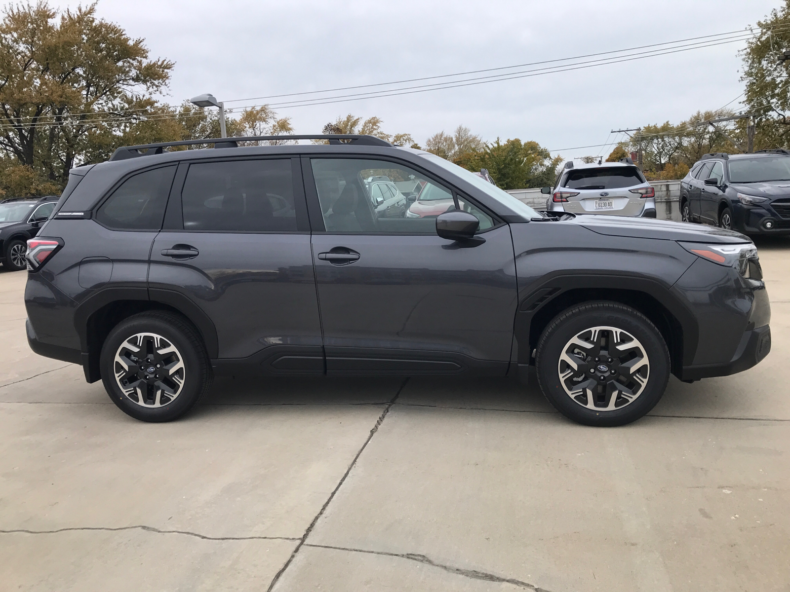 2025 Subaru Forester Premium 2