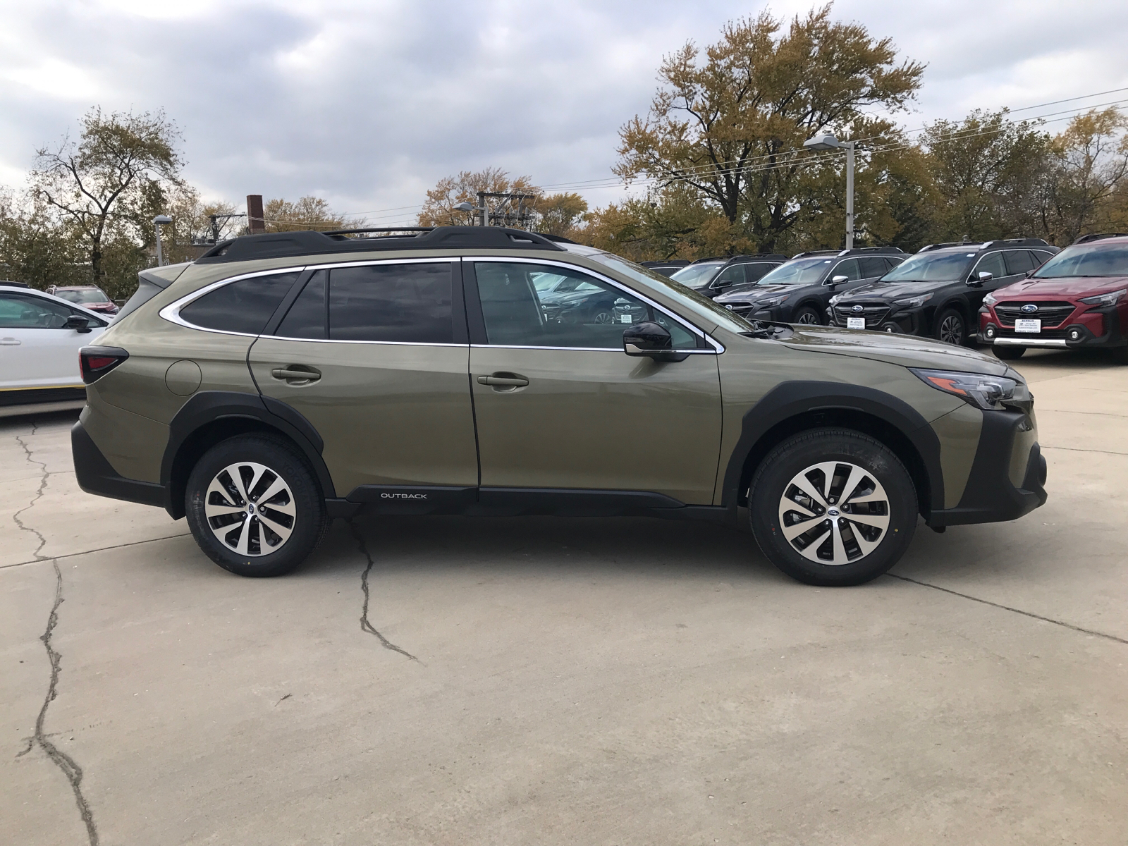 2025 Subaru Outback Premium 2