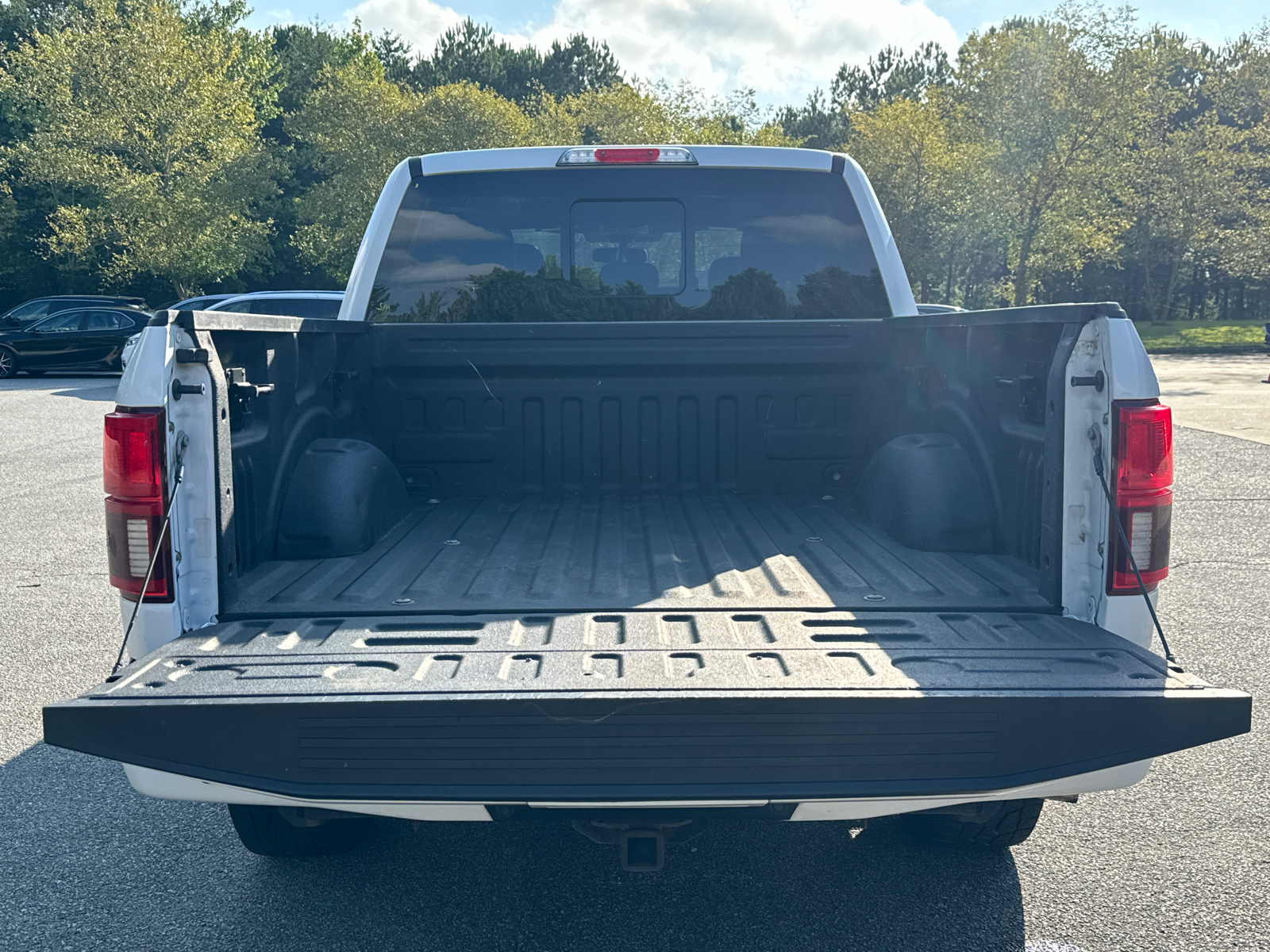 2018 Ford F-150 Lariat 18