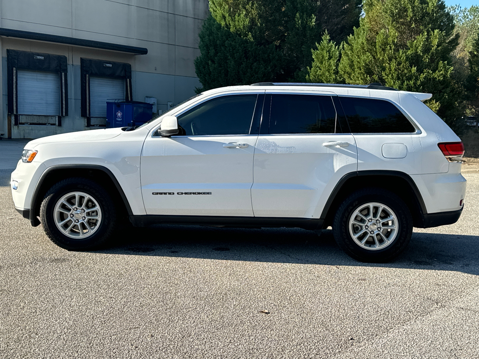 2020 Jeep Grand Cherokee Laredo E 8