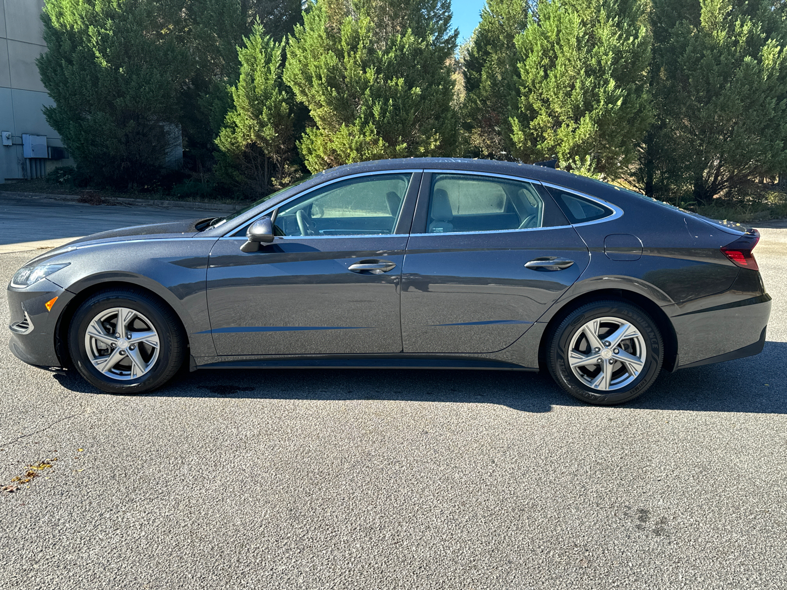 2020 Hyundai Sonata SE 8