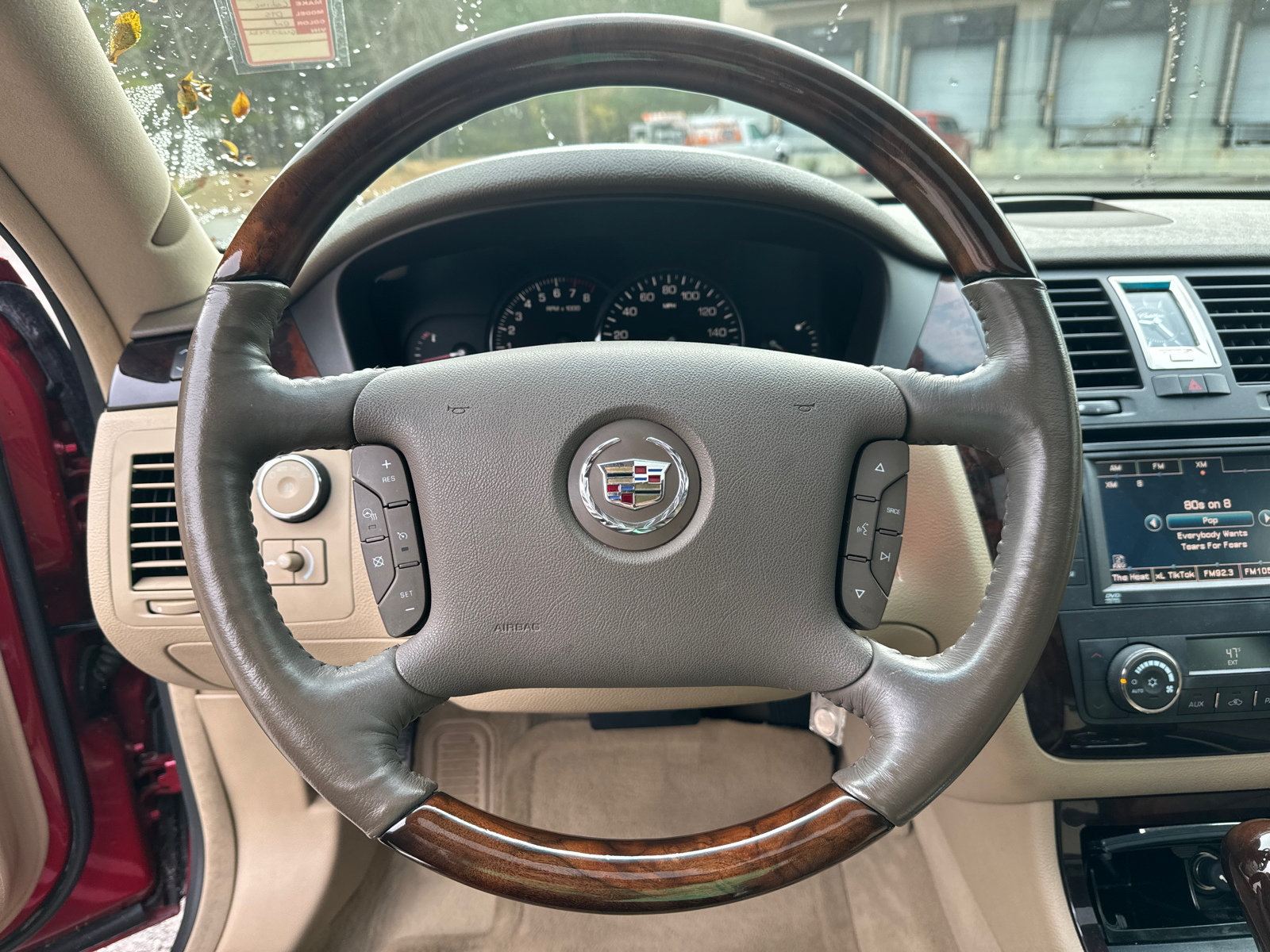 2006 Cadillac DTS Base 25