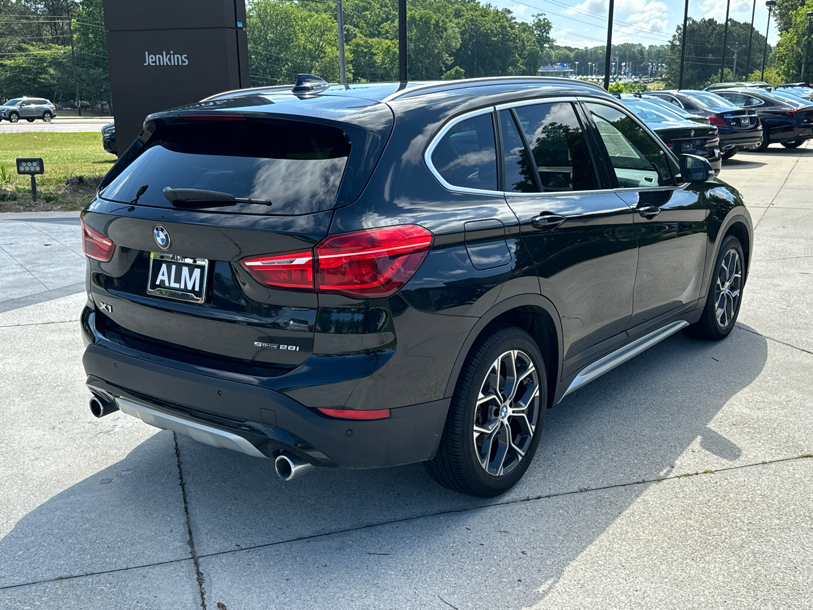 2021 BMW X1 sDrive28i 5