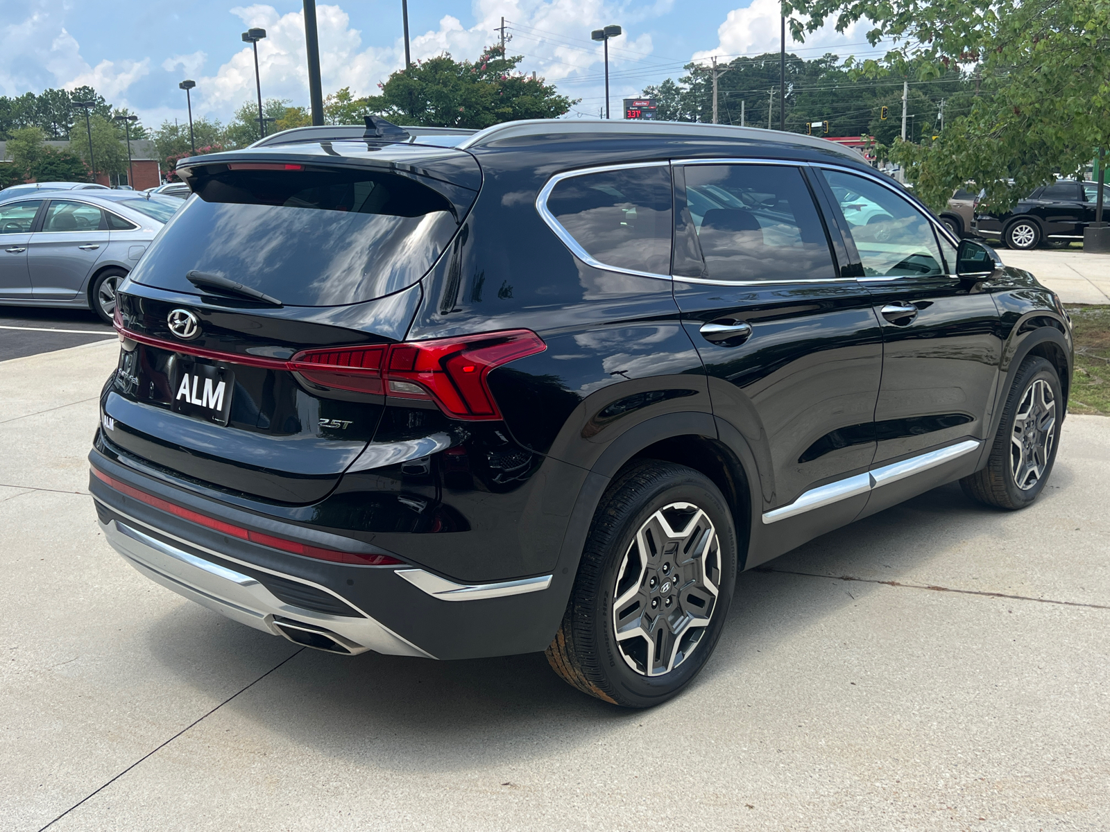 2021 Hyundai Santa Fe Limited 5