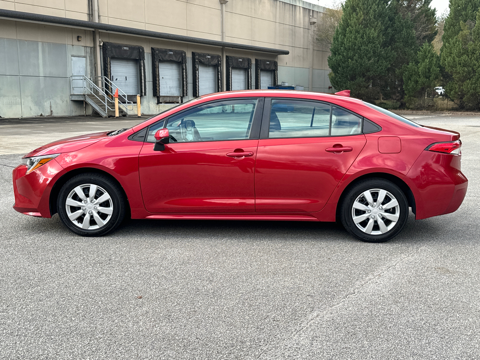 2021 Toyota Corolla LE 8