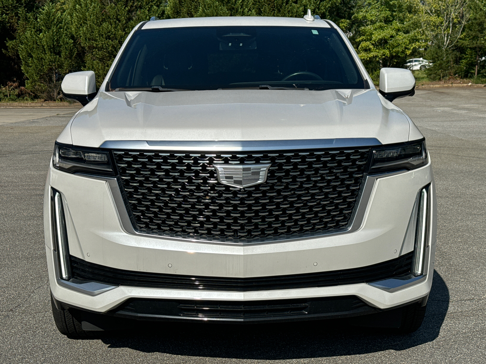 2021 Cadillac Escalade Luxury 2