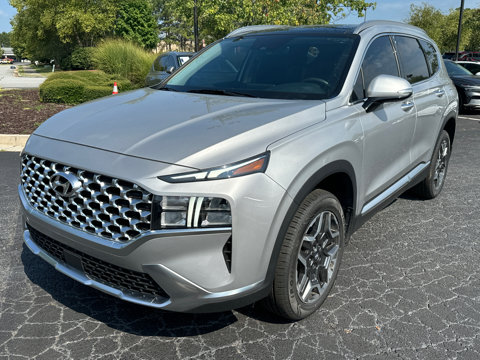 2021 Hyundai Santa Fe Hybrid SEL Premium 1