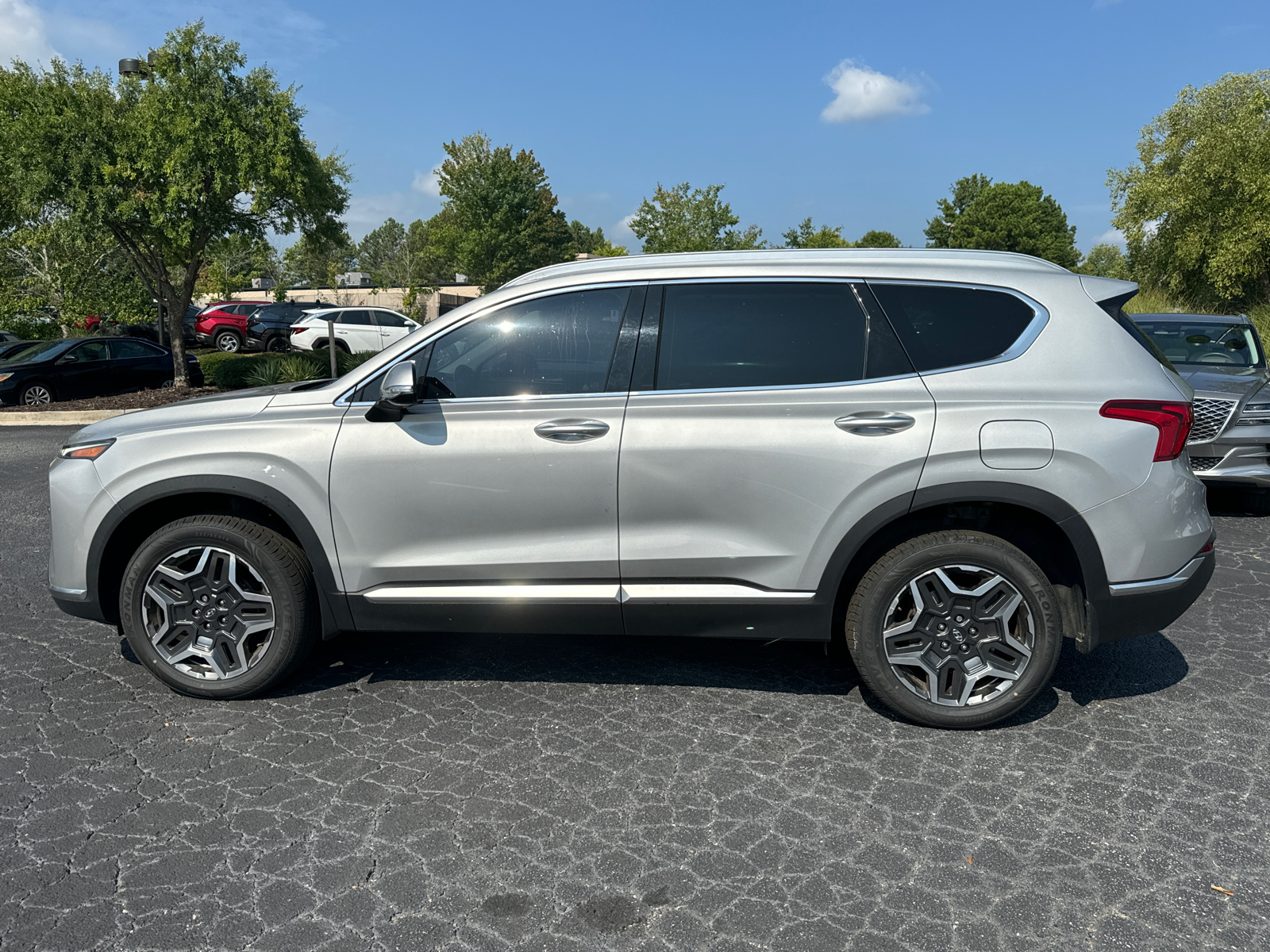 2021 Hyundai Santa Fe Hybrid SEL Premium 8