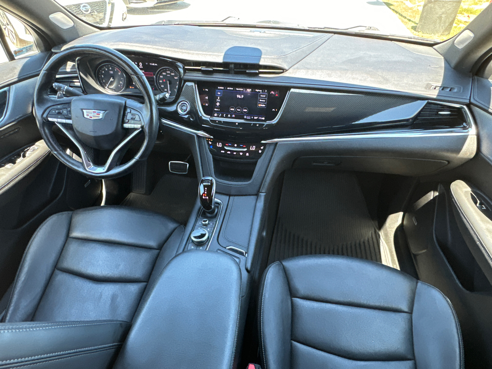 2021 Cadillac XT6 Sport 24