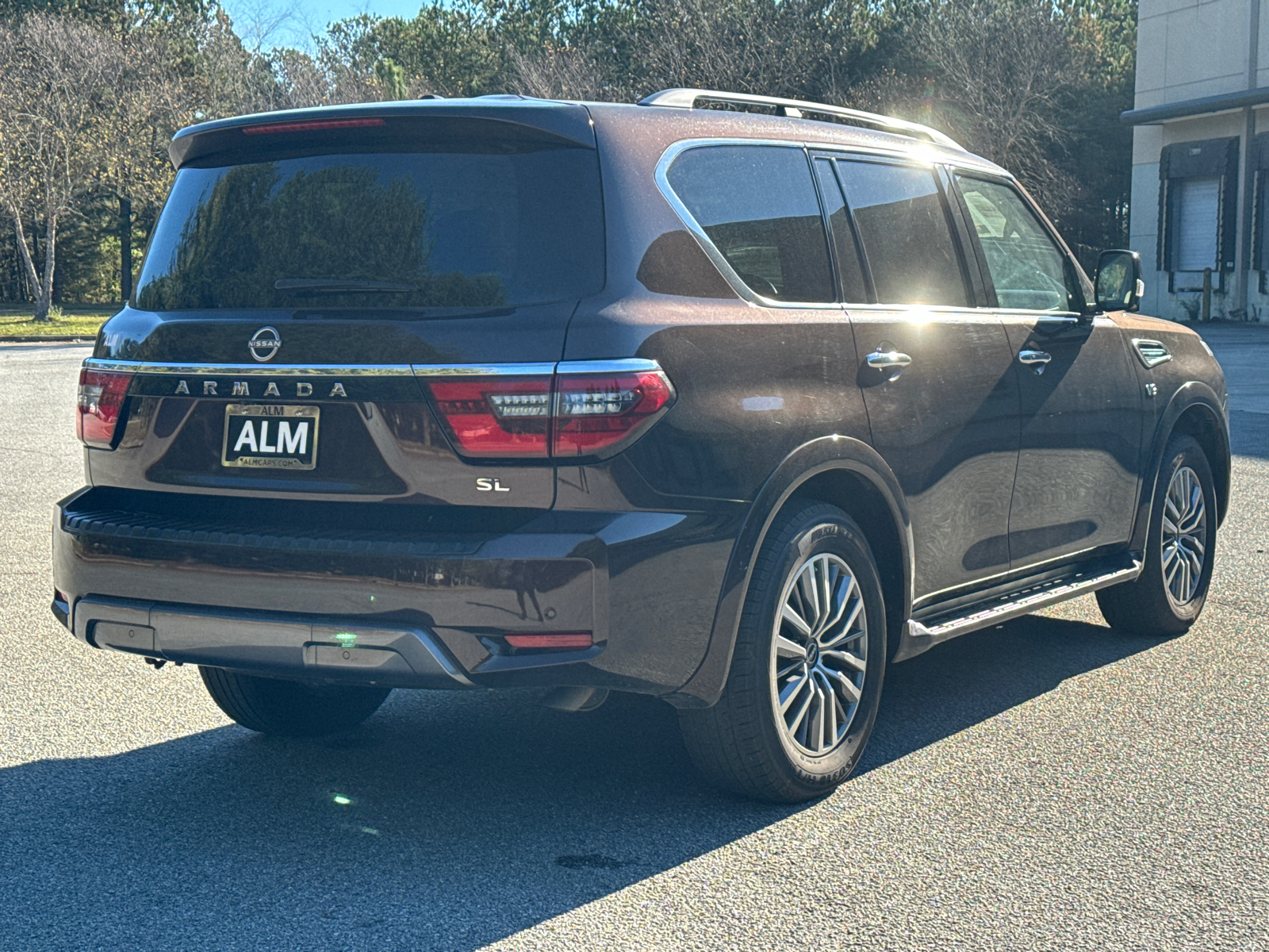 2022 Nissan Armada SL 5