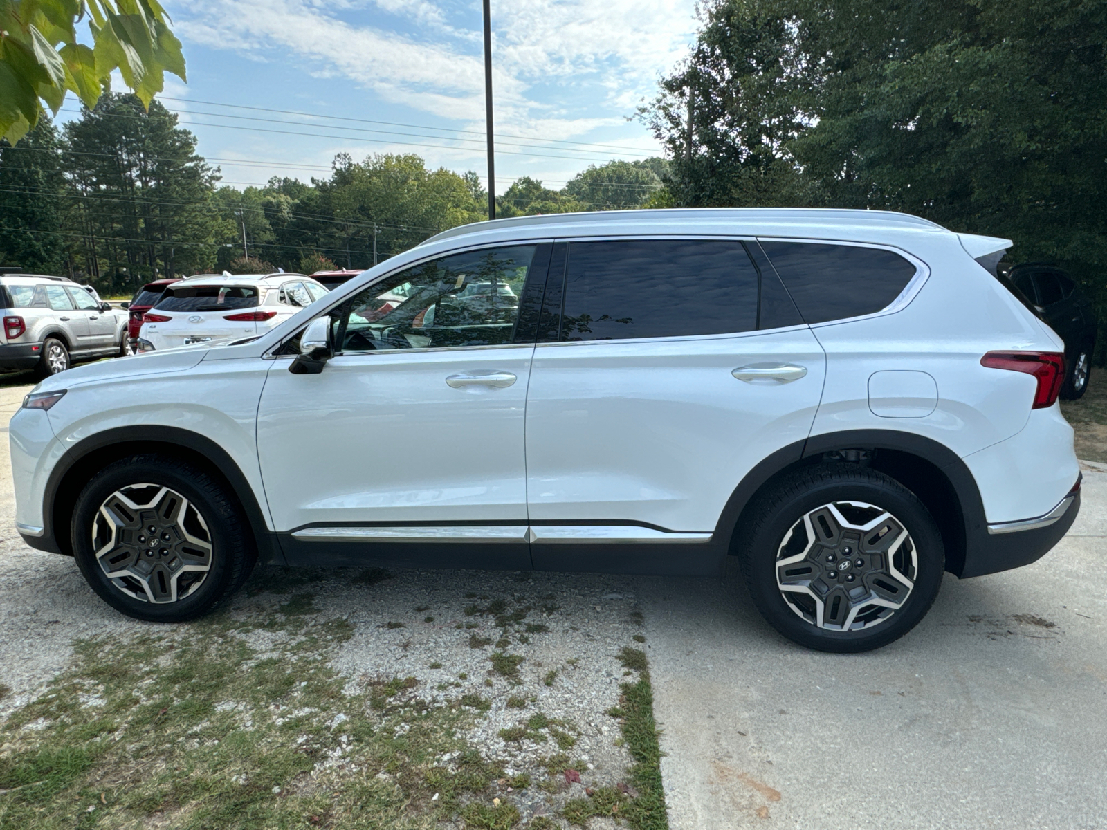 2022 Hyundai Santa Fe Limited 8