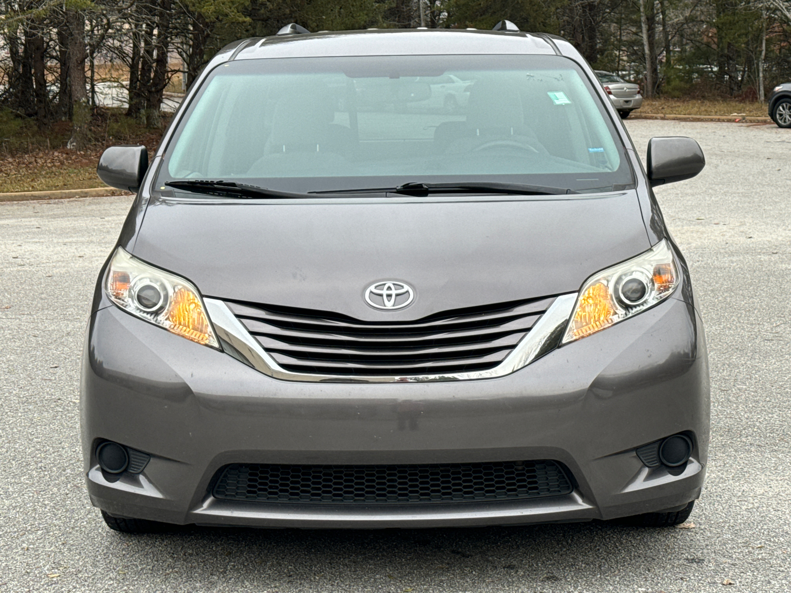 2015 Toyota Sienna LE 2