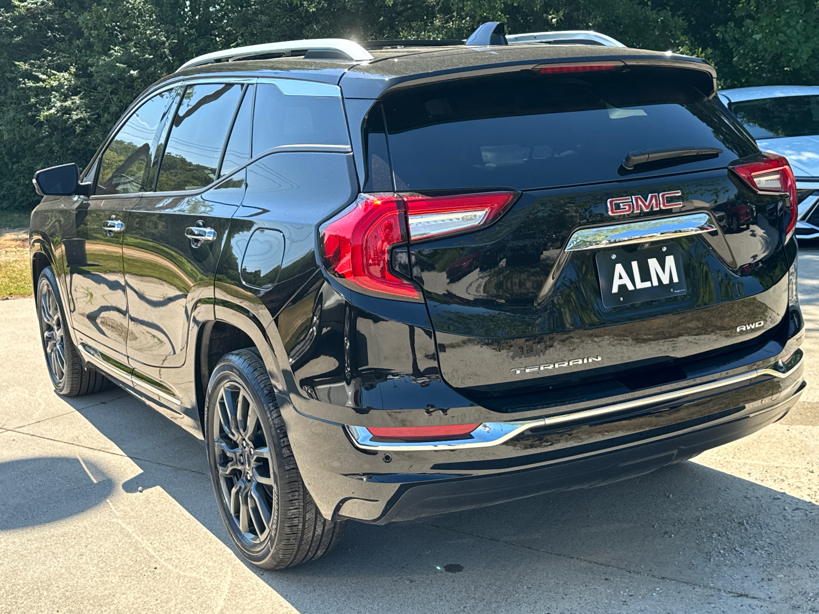 2022 GMC Terrain Denali 9