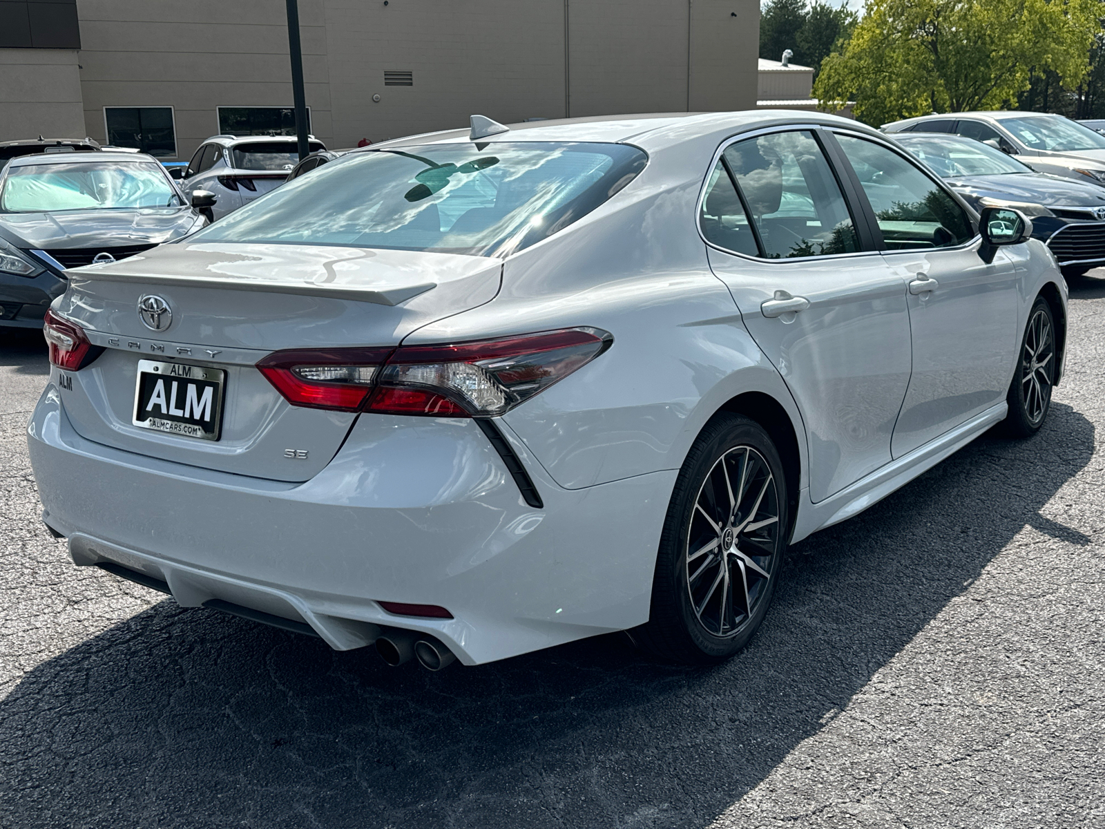 2022 Toyota Camry SE 5