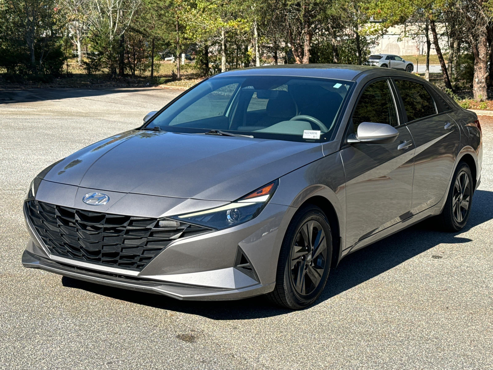 2022 Hyundai Elantra SEL 1