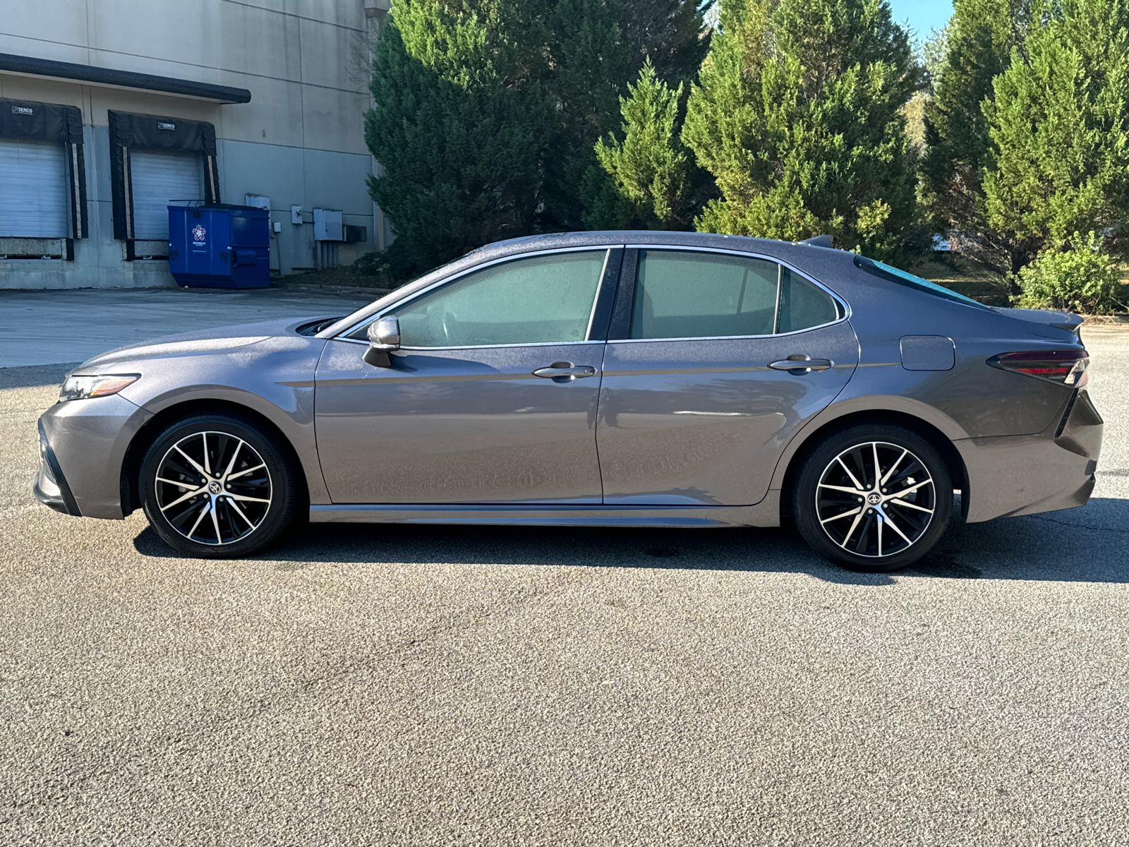 2022 Toyota Camry SE 8