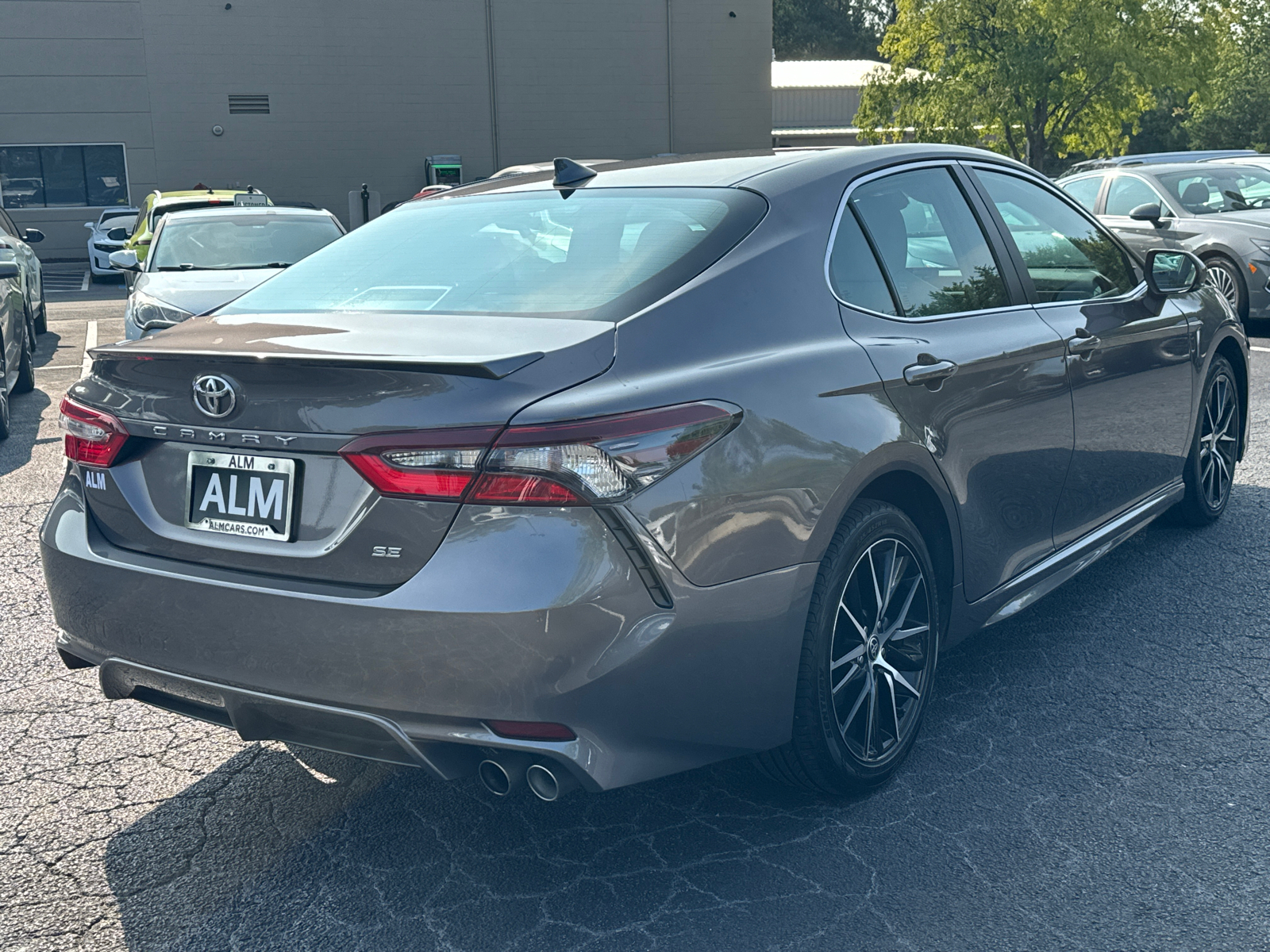 2022 Toyota Camry SE 5