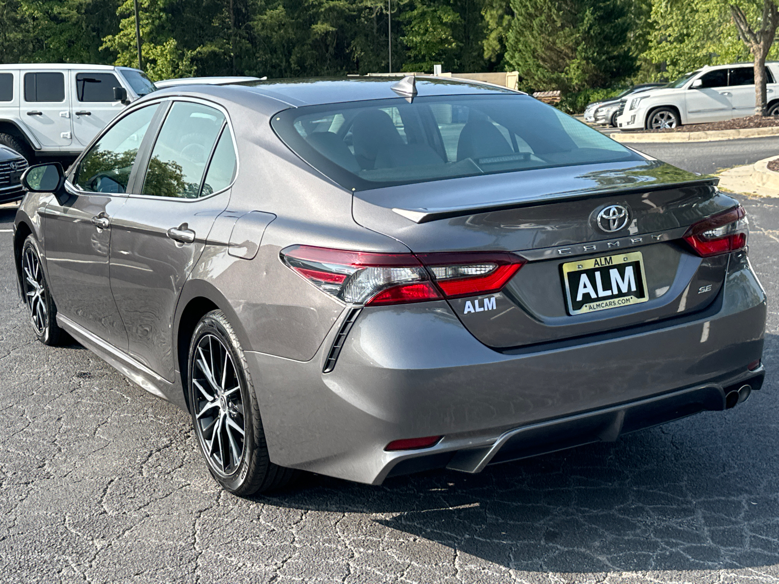 2022 Toyota Camry SE 7