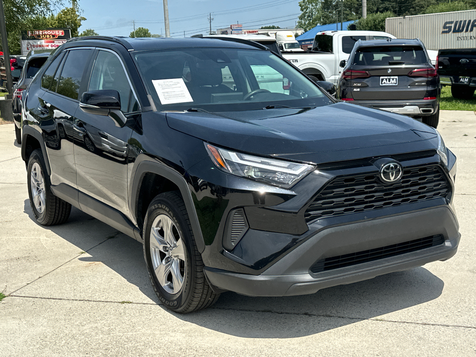 2022 Toyota RAV4 XLE 4