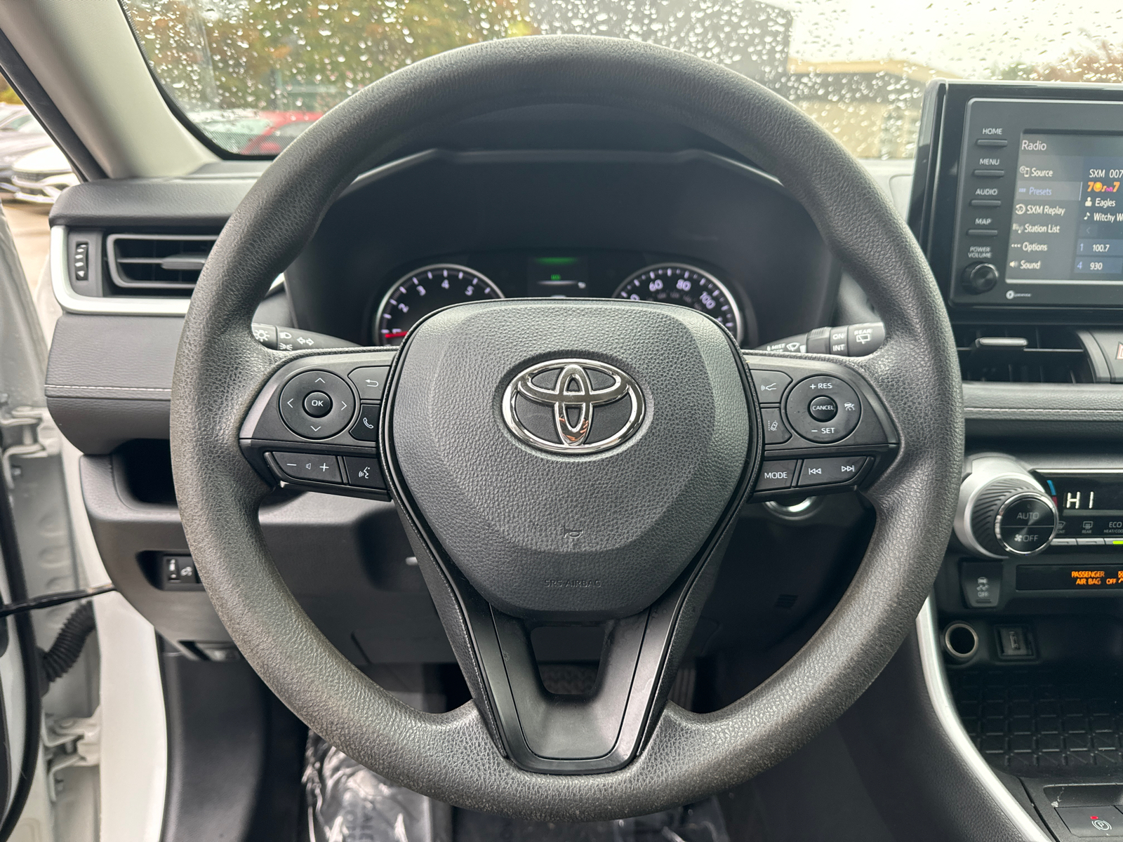 2022 Toyota RAV4 XLE 25