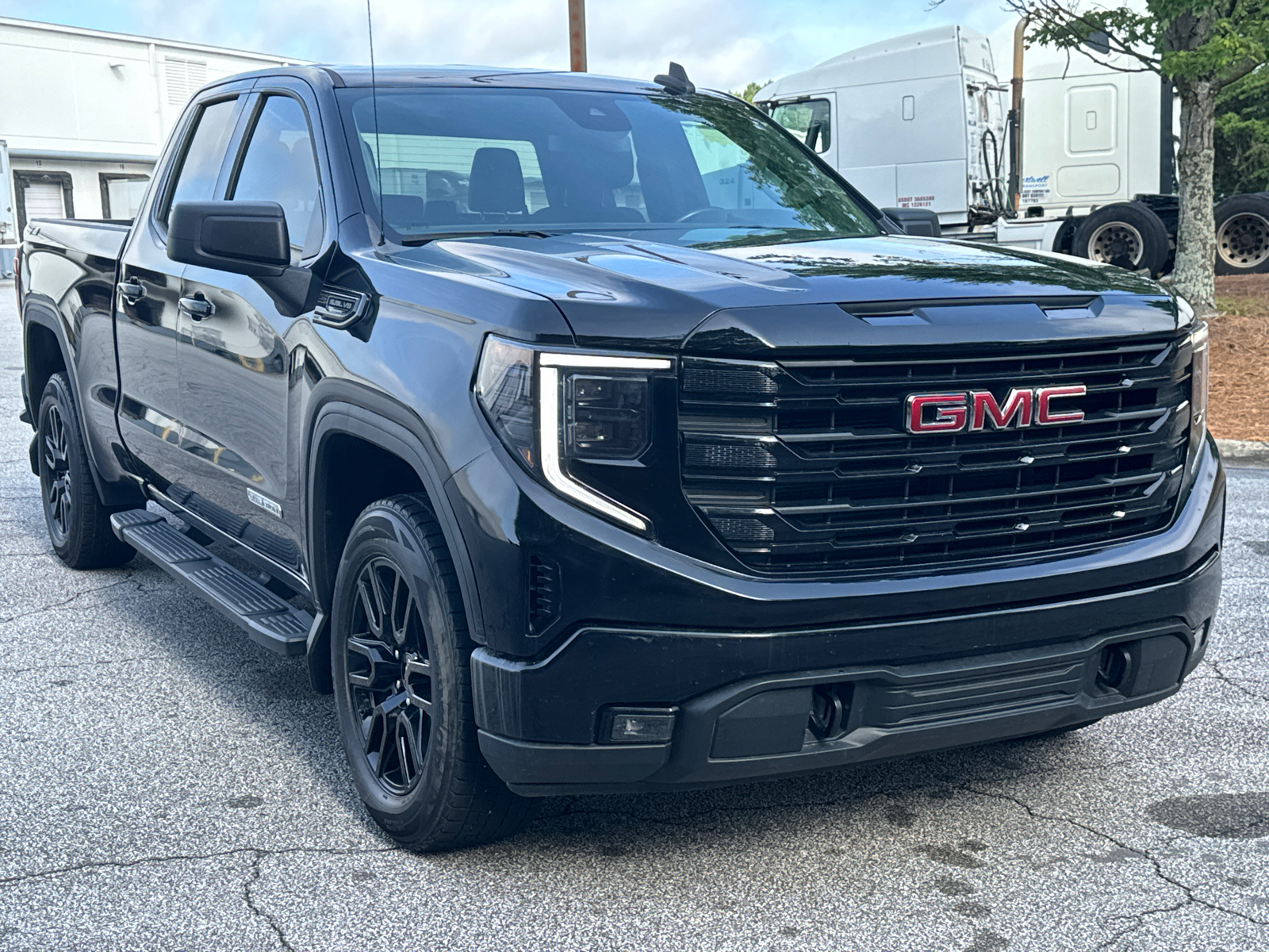 2022 GMC Sierra 1500 Elevation 4