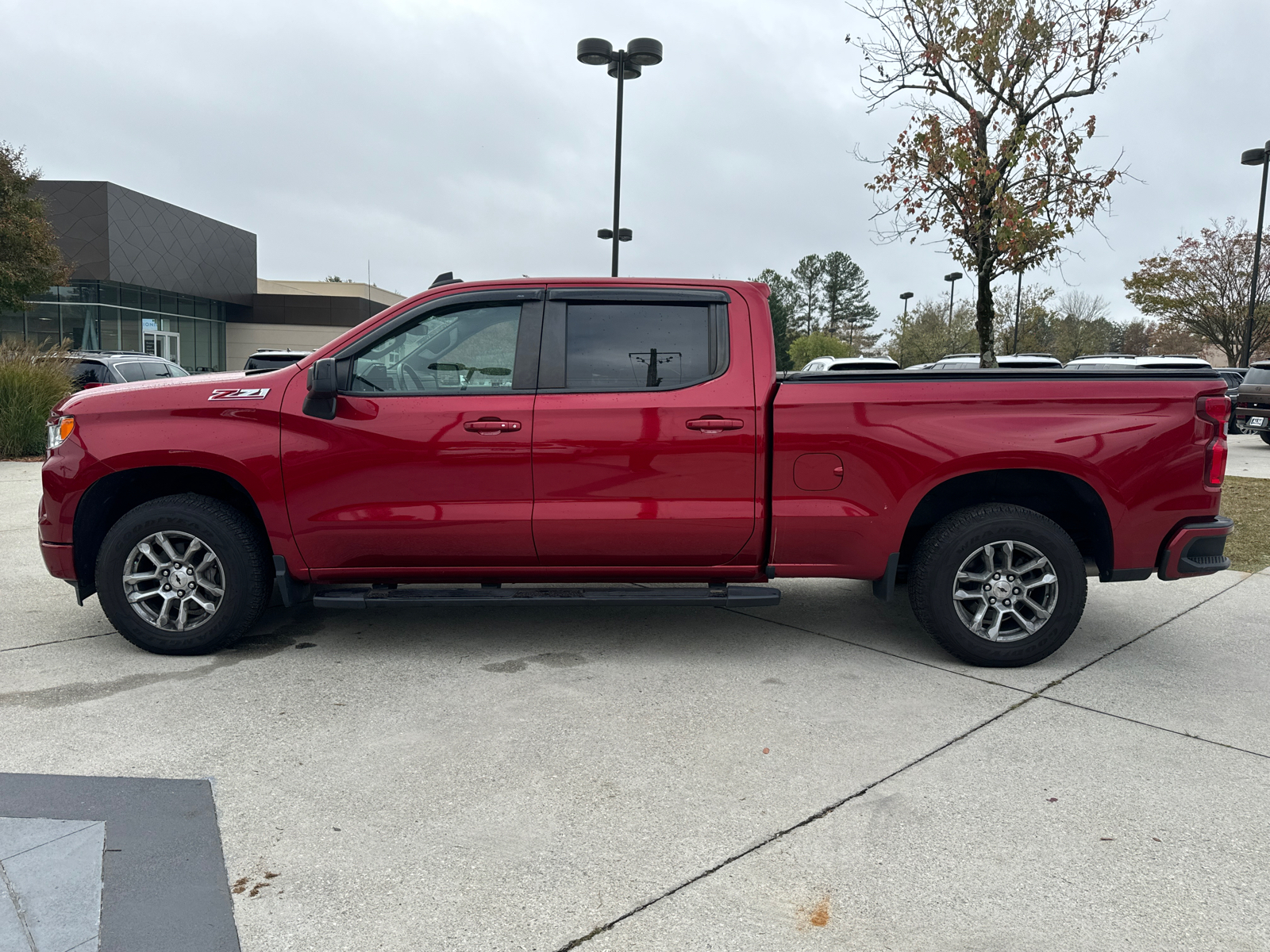 2022 Chevrolet Silverado 1500 RST 8