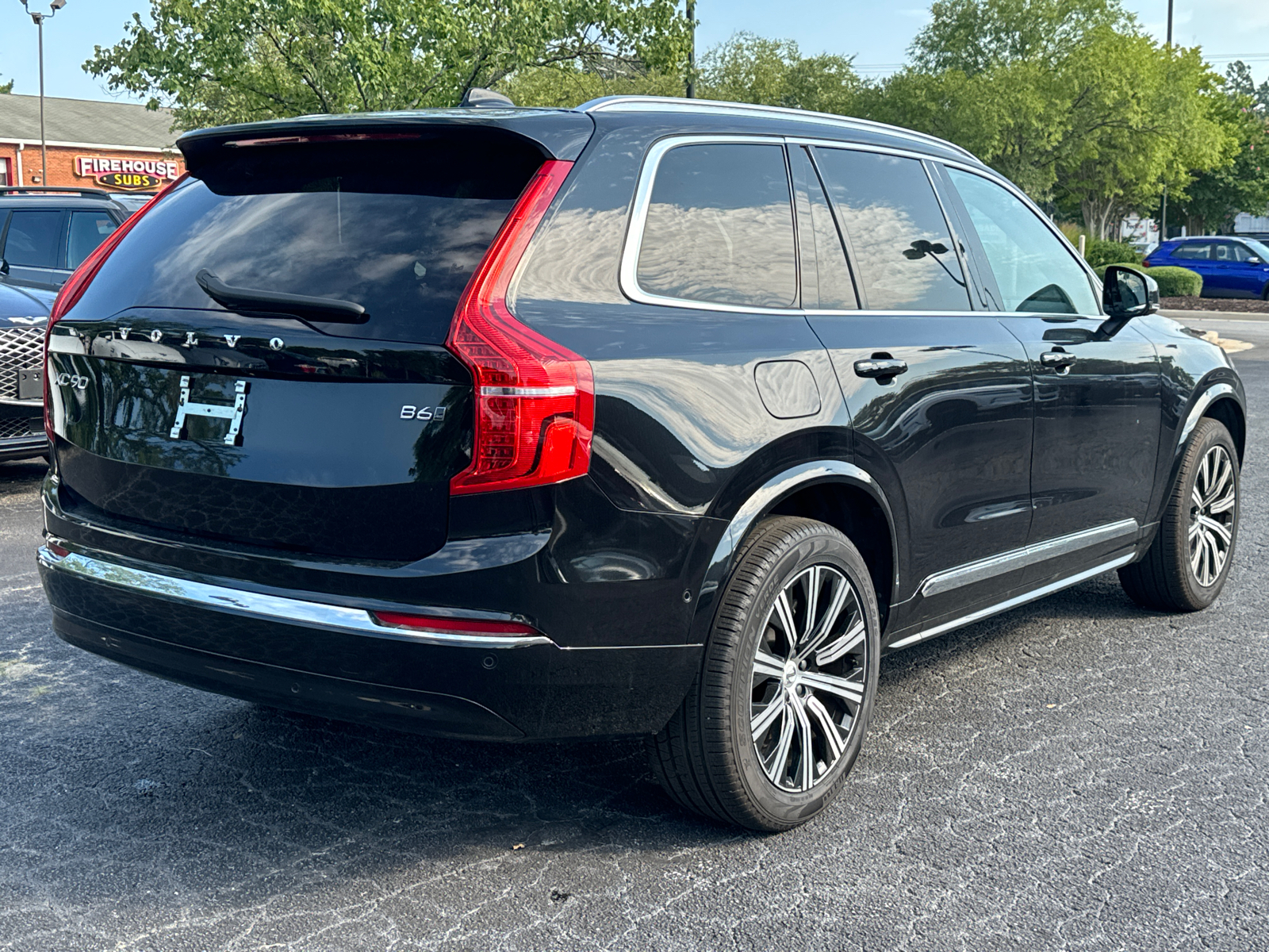 2023 Volvo XC90 B6 Plus 7-Seater 5