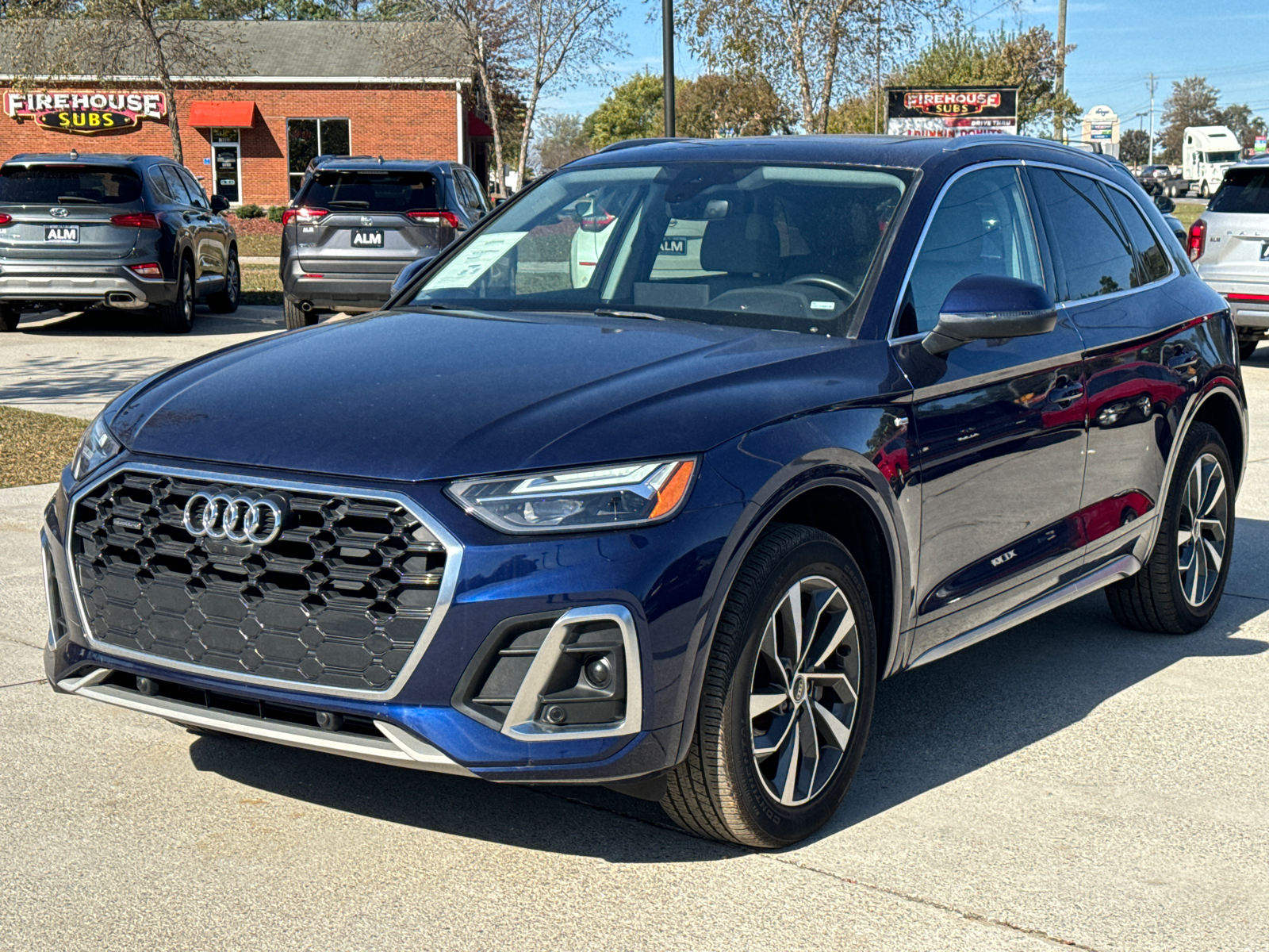 2023 Audi Q5 45 S line Premium Plus 1