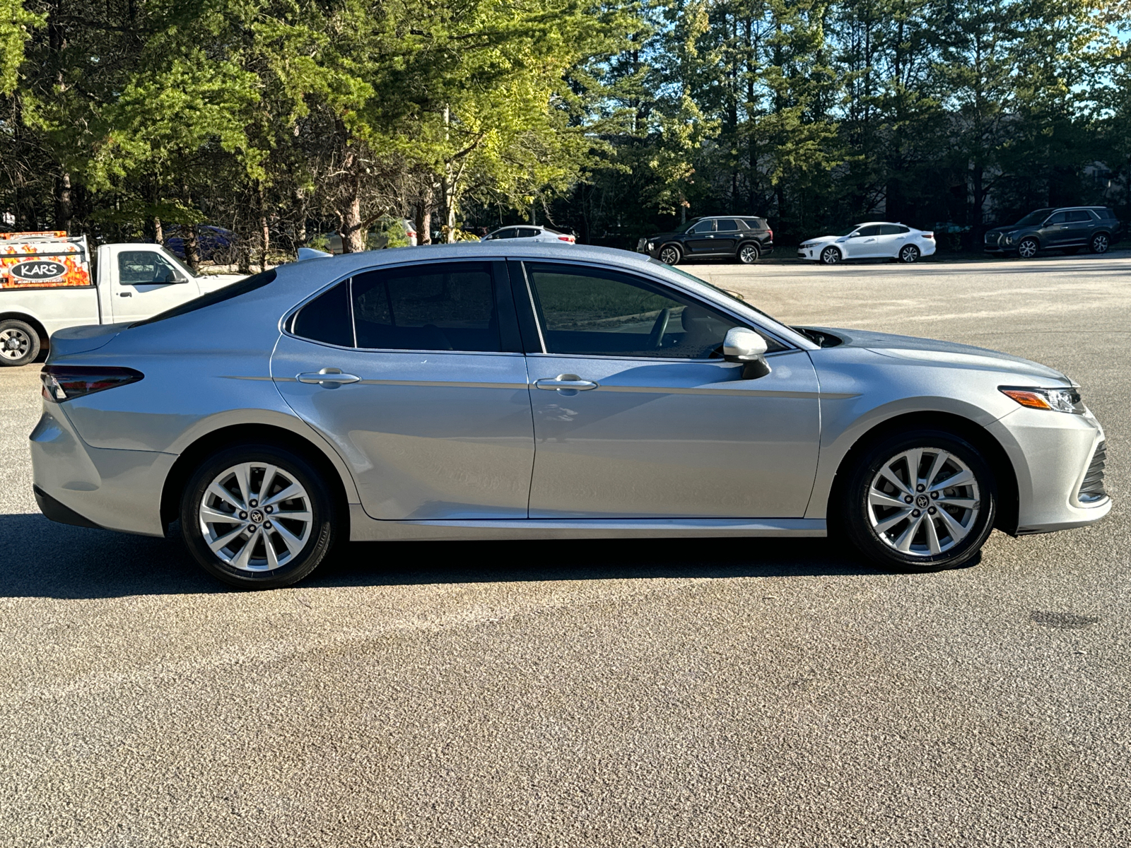 2022 Toyota Camry LE 4