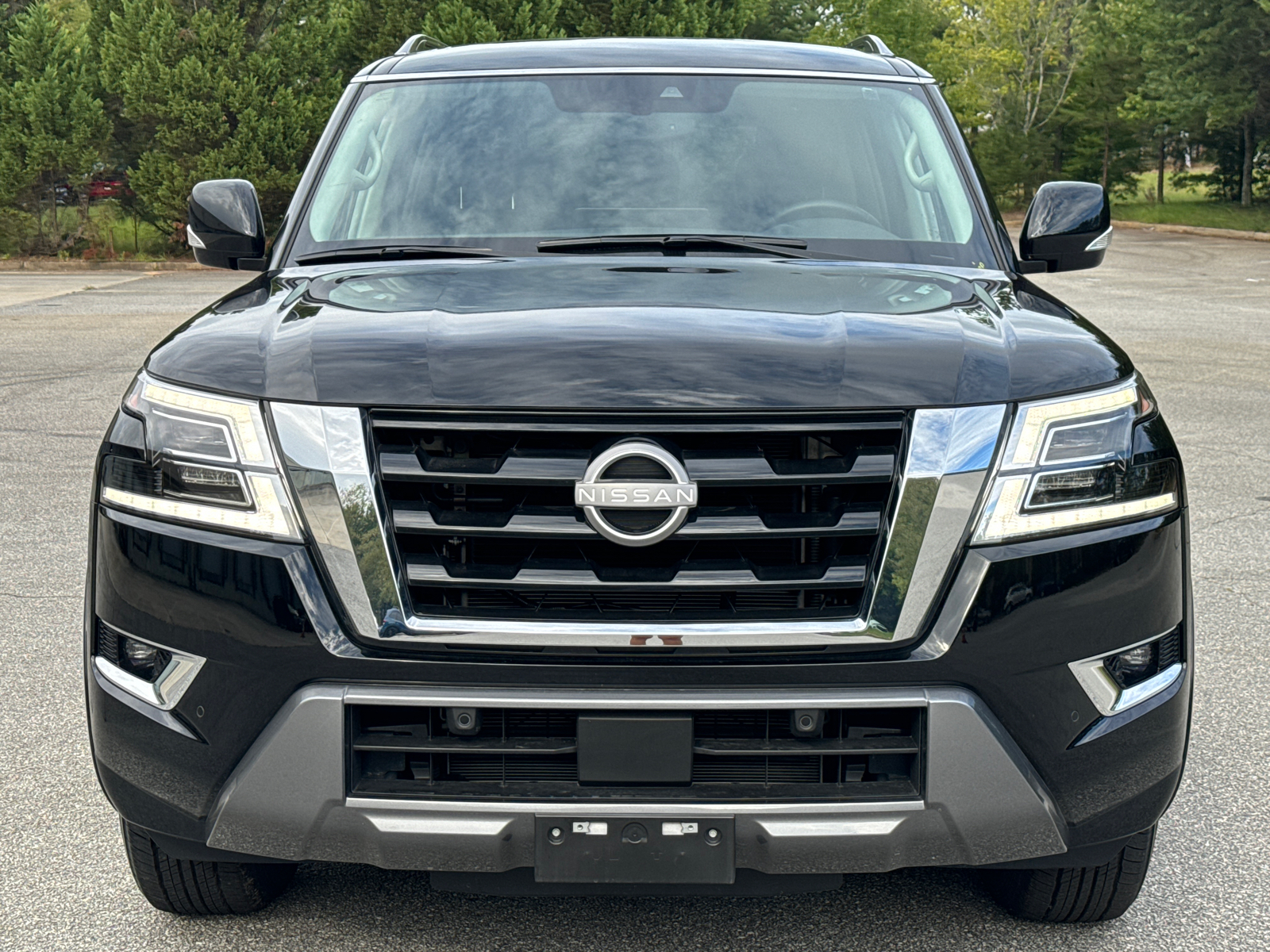 2023 Nissan Armada SV 2