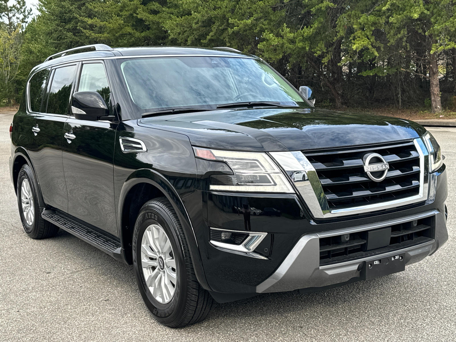 2023 Nissan Armada SV 3