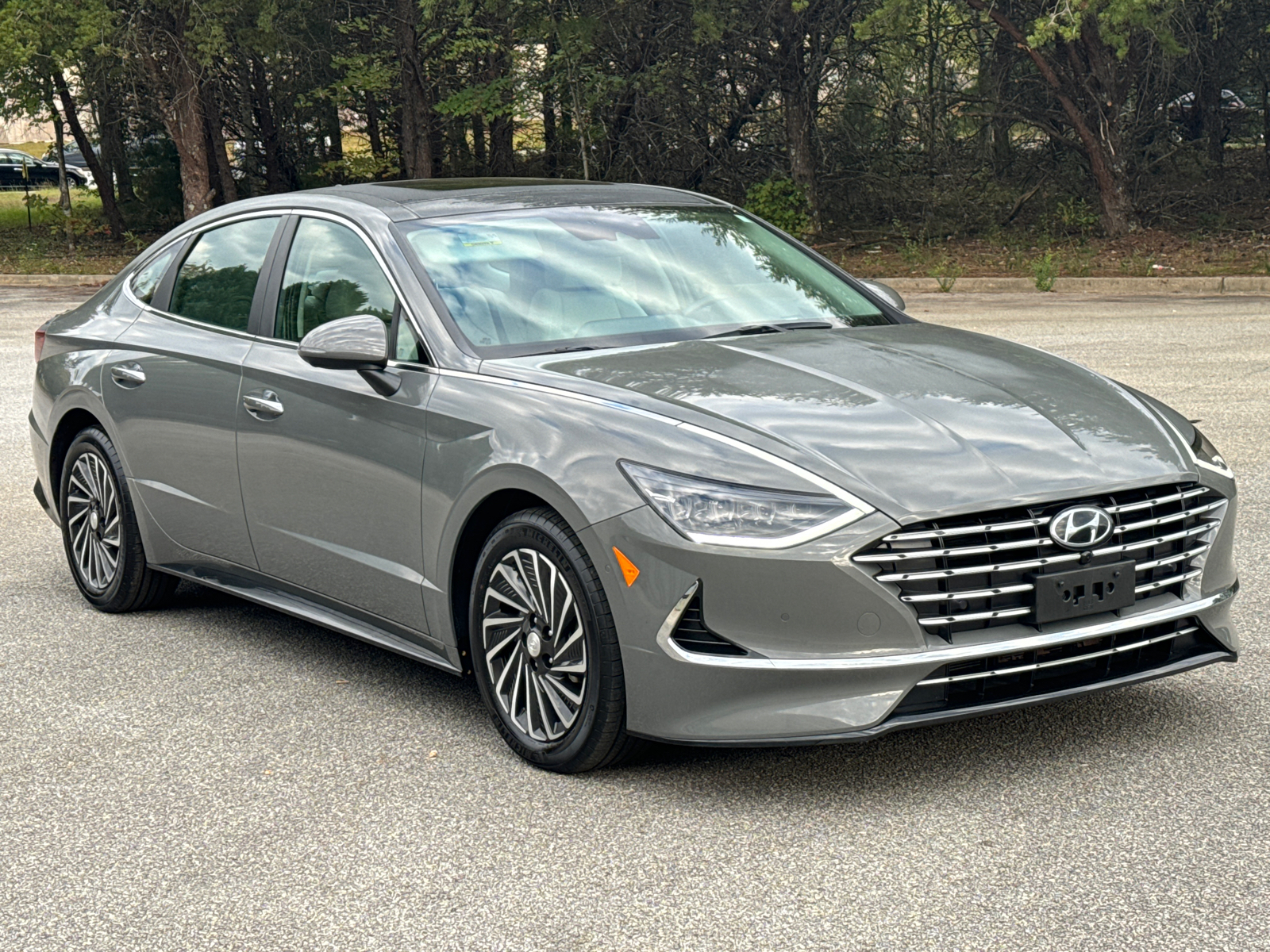 2023 Hyundai Sonata Hybrid Limited 3