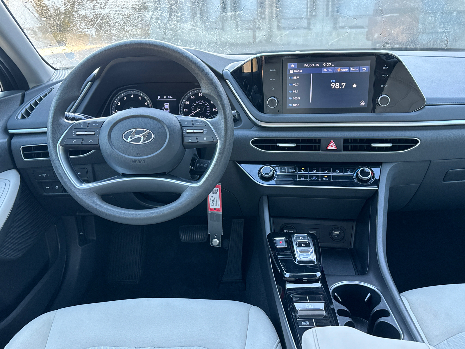 2023 Hyundai Sonata SE 23