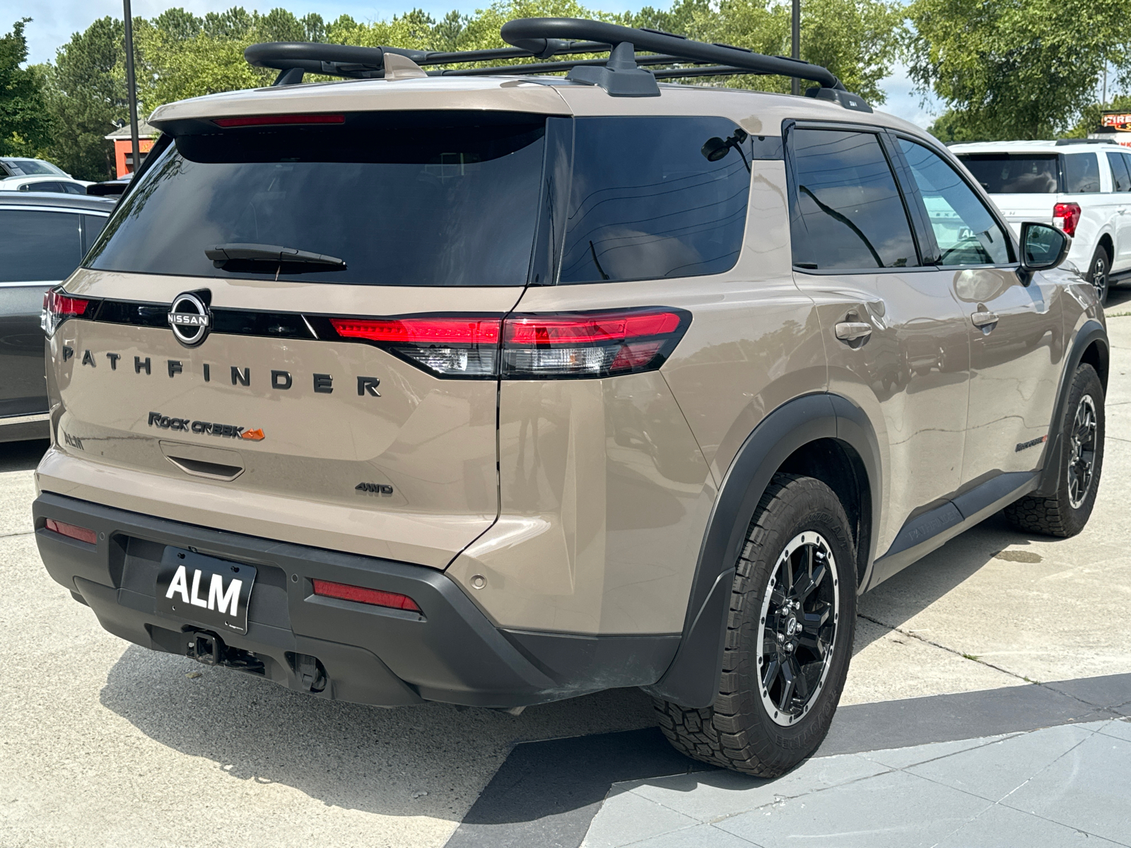 2023 Nissan Pathfinder Rock Creek 6