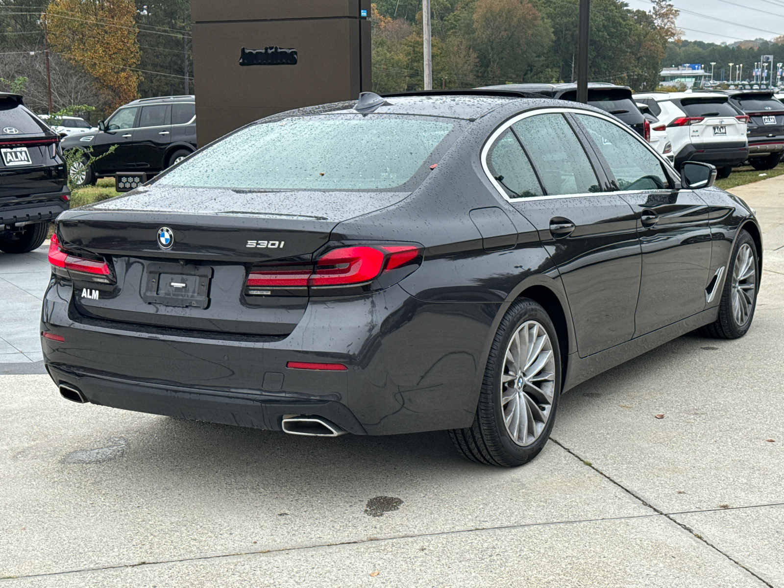 2023 BMW 5 Series 530i 5