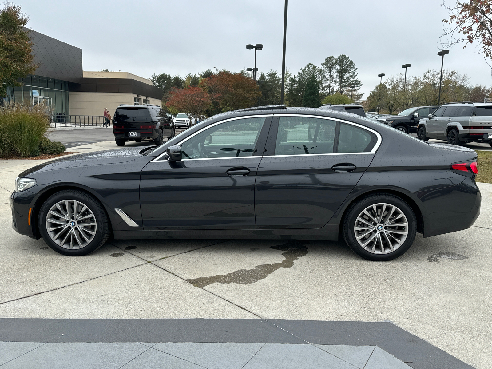 2023 BMW 5 Series 530i 8