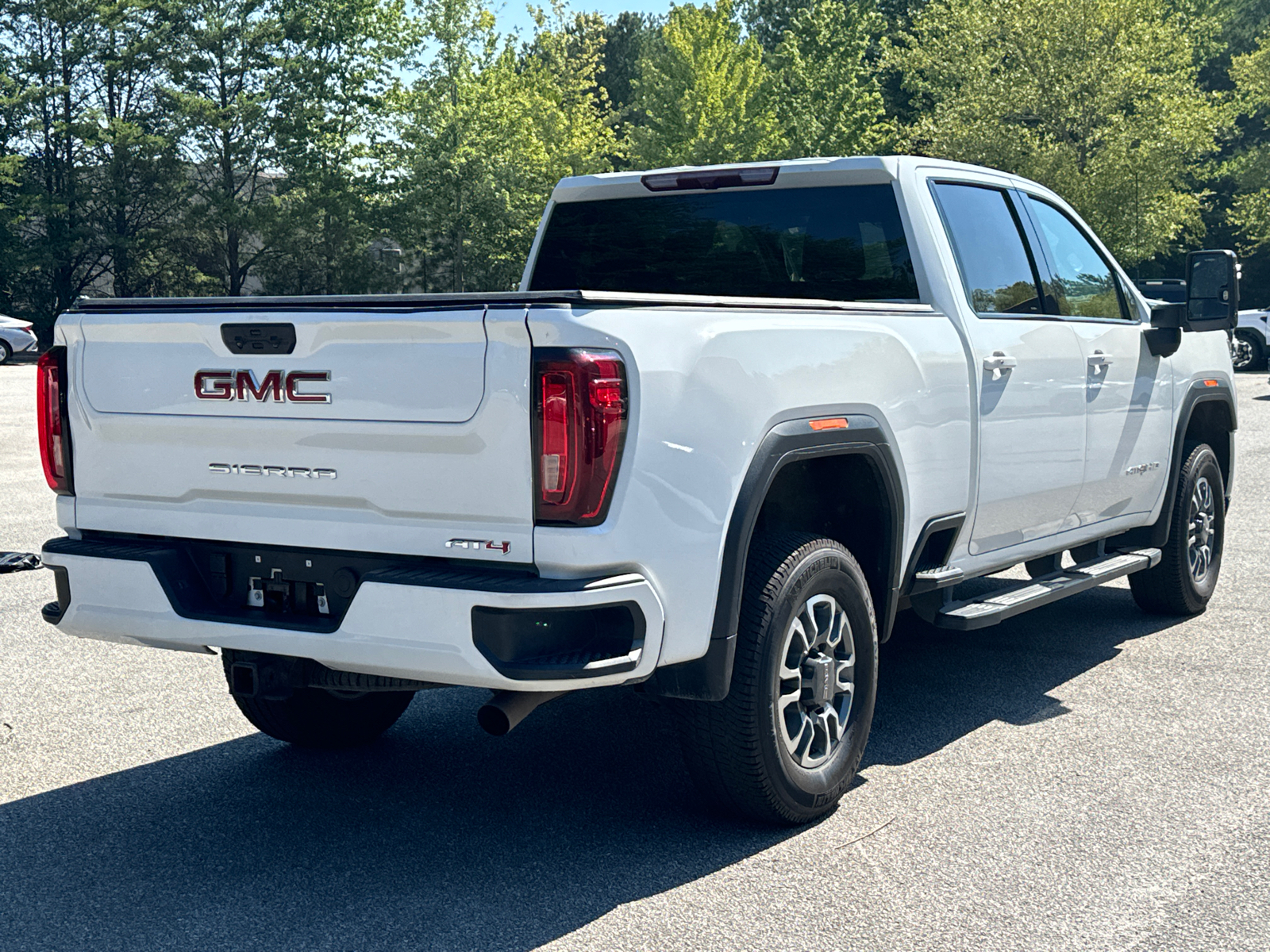 2023 GMC Sierra 2500HD AT4 6