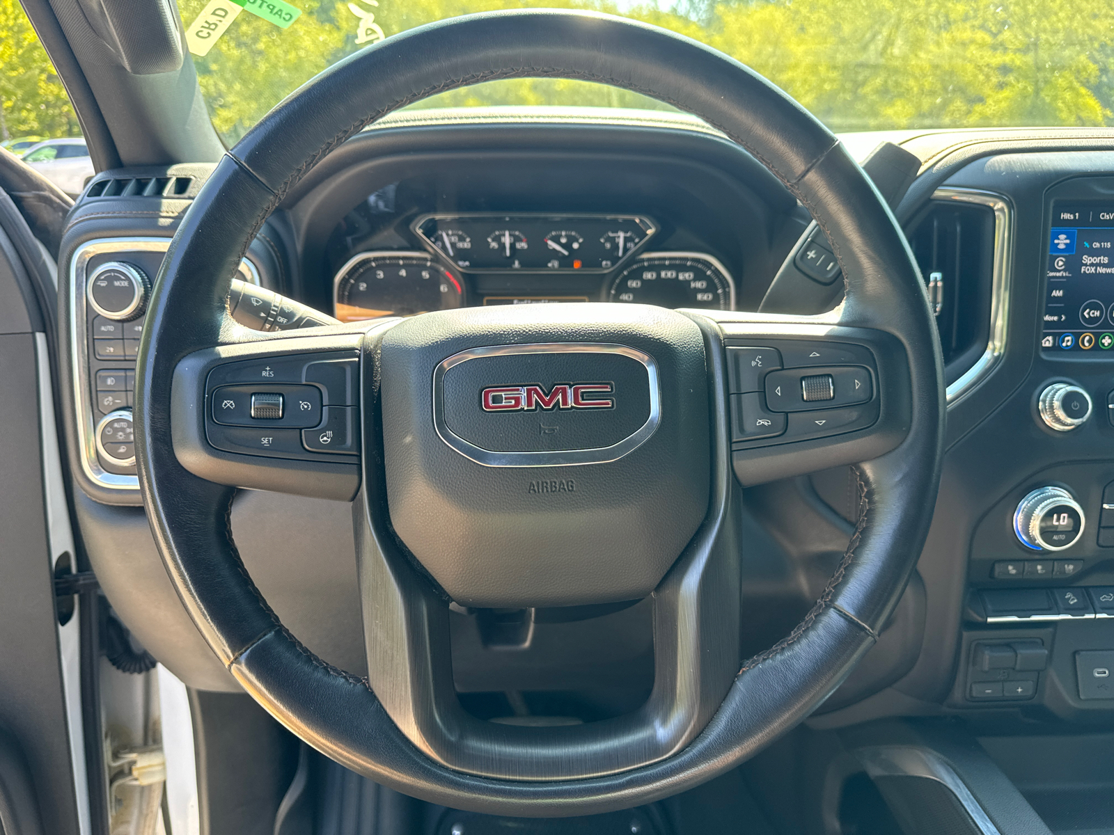 2023 GMC Sierra 2500HD AT4 28