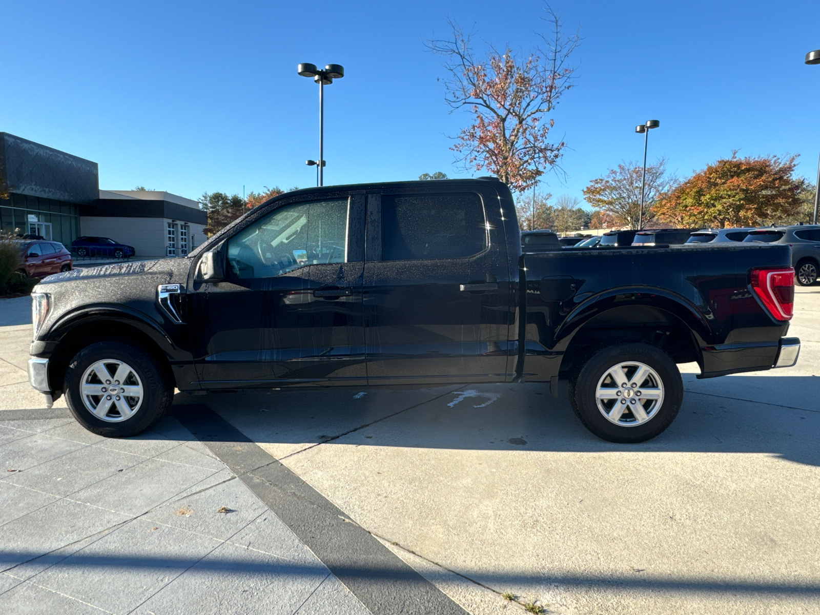 2023 Ford F-150 XL 8