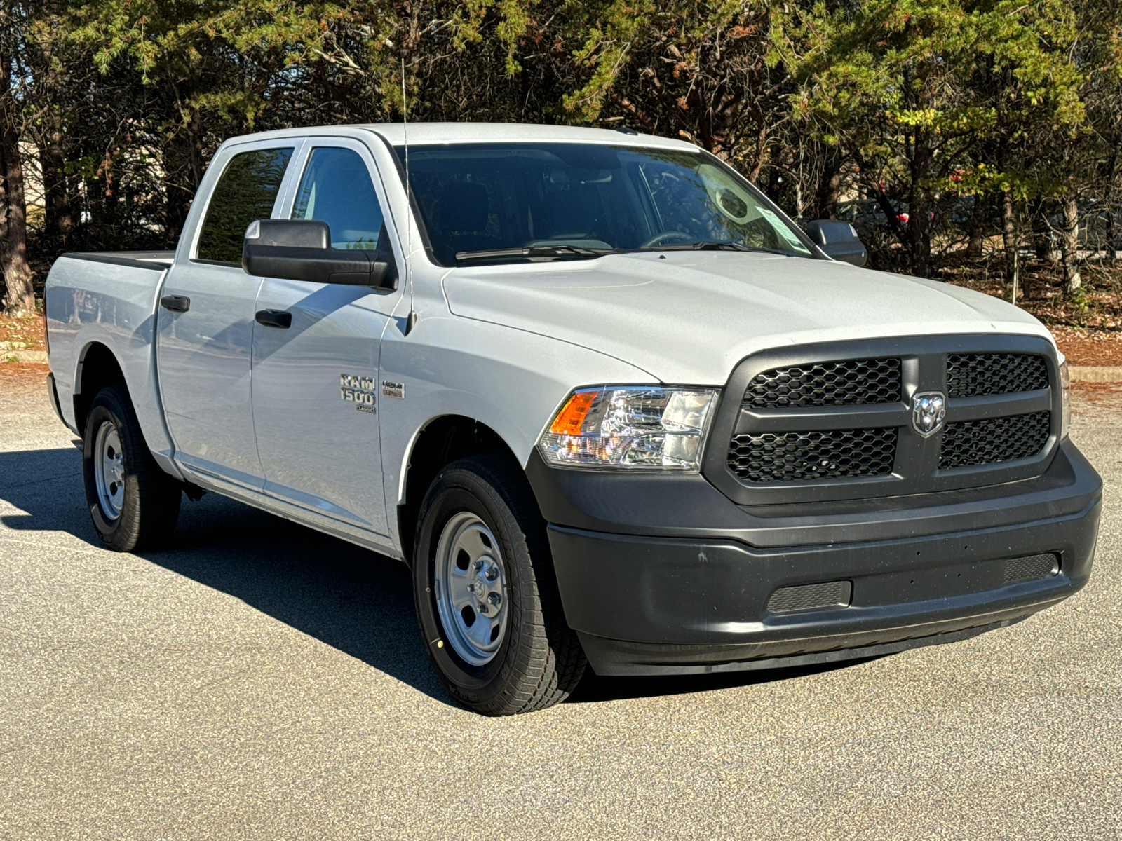 2023 Ram 1500 Classic Tradesman 3