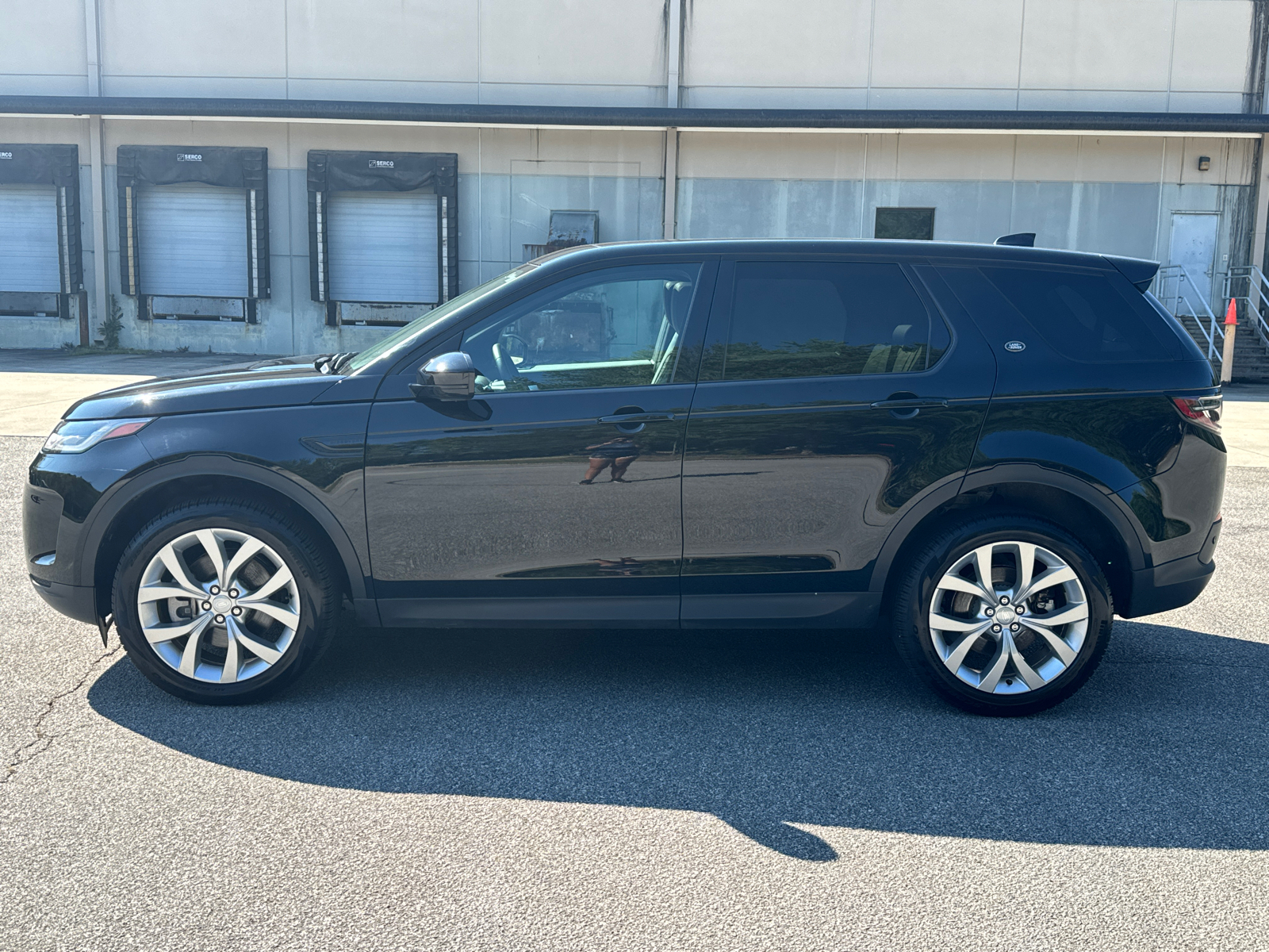 2023 Land Rover Discovery Sport SE 8