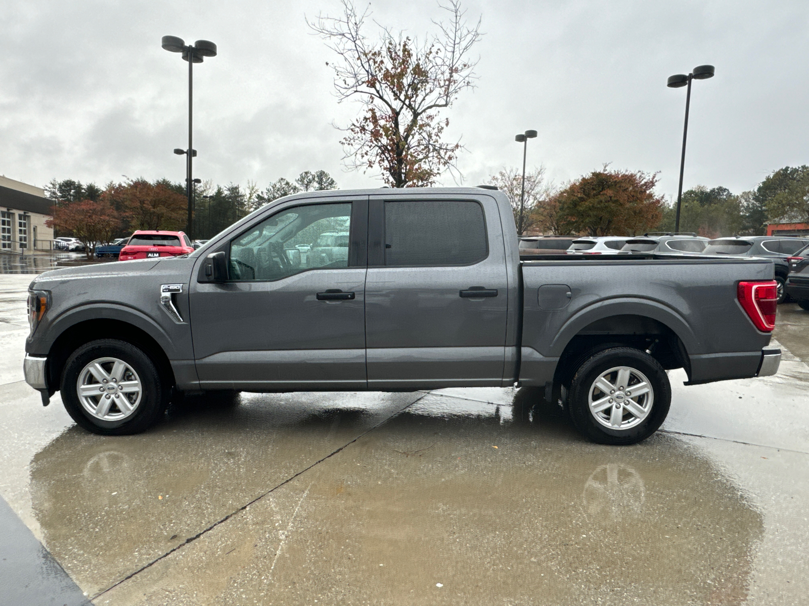 2023 Ford F-150 XL 8