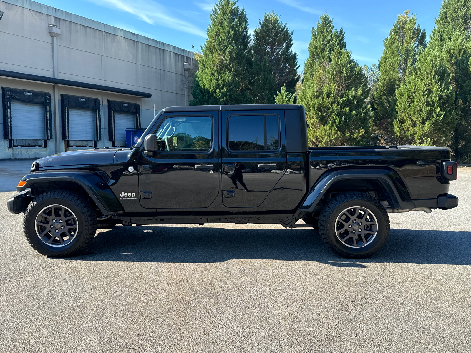 2023 Jeep Gladiator Overland 8