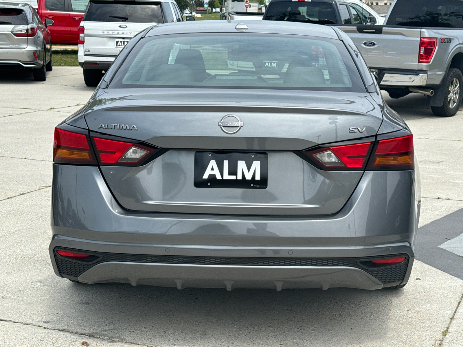 2023 Nissan Altima 2.5 SV 6