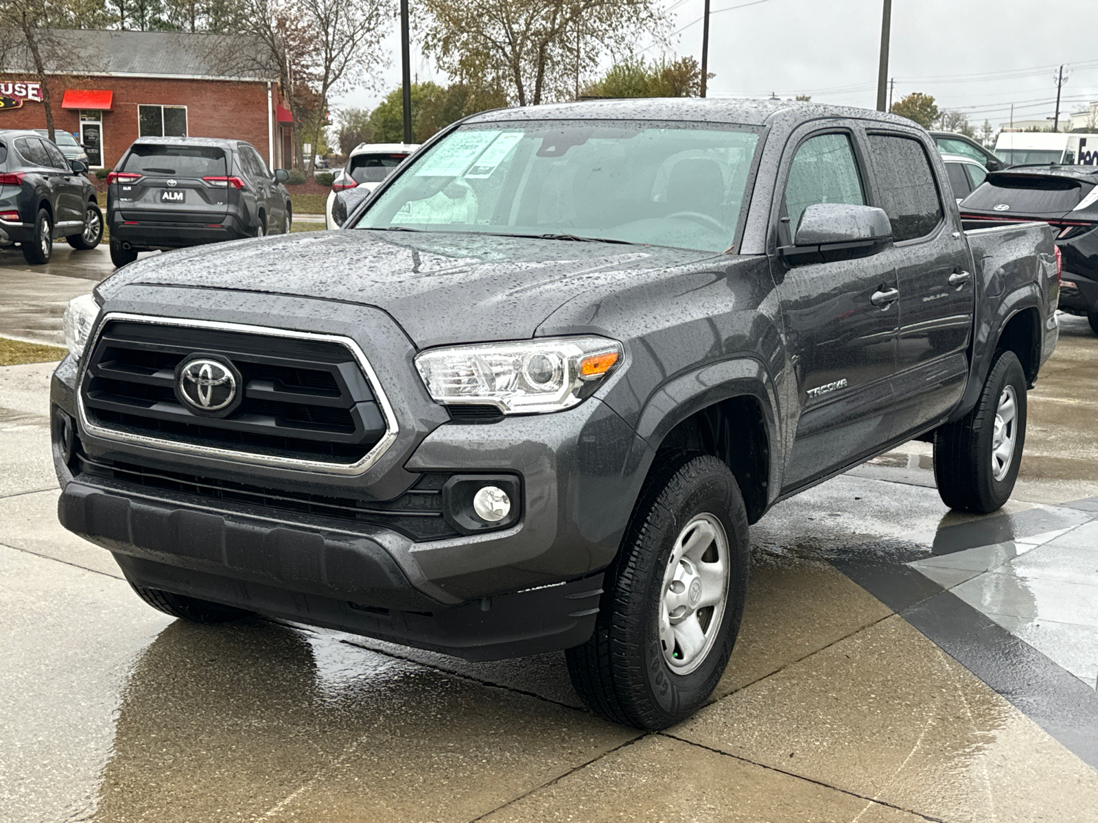 2023 Toyota Tacoma SR5 1